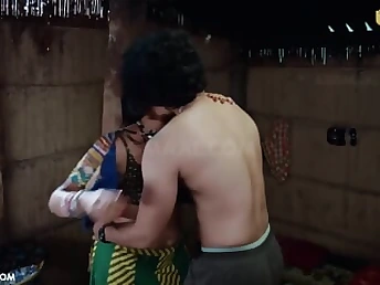 Monstrous-boobed Rain Basera gets her Indian rump plumbed in P02 (Tamil)