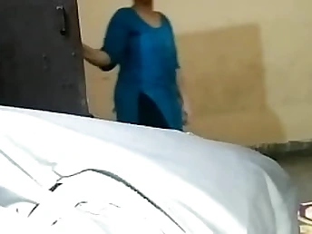 Mai Aa Gyi Hindi's homemade doggie-style ravage tape with Hindi voice