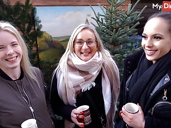 Studentin Aneta gets naughty with Christmas-tree shopping & hot homemade lovemaking