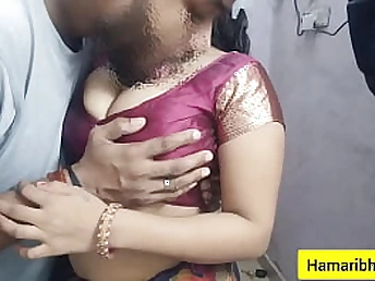 See Abhi and Devi's Indian Desi Bhabhi fuck-fest tape with ultra-kinky Indian Desi Aunty and her super steaming beau