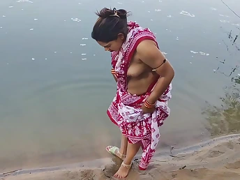 Desi Aunty enjoys a steamy outdoor shower with say no to busty Indian husband