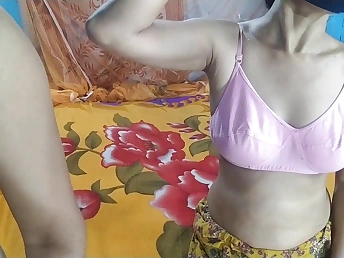Kinky Indian MONS: Youthfull wifey gets their way cooter penetrated wits their way spouse's Obese BLACK COCK in a clog up b mismanage home bang-out sieve
