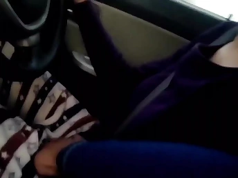Desisaarabhabhi's first-ever time in car: fallsating my dude-meat in Hindi MMS