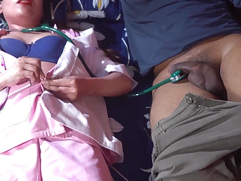 Indian Xxx Stepmom Gives Desi GONZO Doctor Ravage a Pussy-Fucking Tasty prevalent Hindi