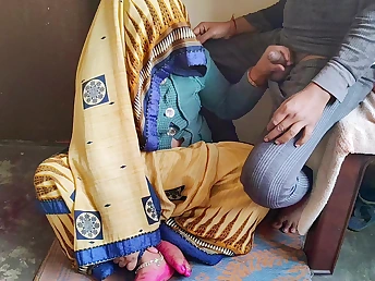 Watch Desi Bhabhi's Big Irritant Get Pounded Hard in Hindi Audio