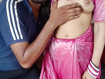 Stepbro's big booty leaves a young Indian girlfriend begging be fitting of give