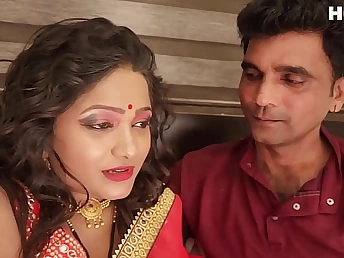 Super-steamy Indian COUGAR IndianNikdelhi wails while object her taut booty boinked by her hubby's buddy