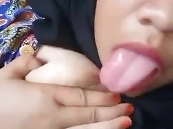 Watch this sultry Malay pornstar in action as she gets her tight pussy drilled