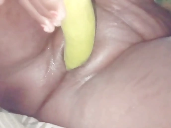Desibhabhi hooks up with Rinjal for a steamy POV deepthroat and pussy licking session