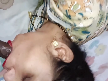 Kirmess Indian girl Shahilsingh119 gets her tight pussy drilled by a big Arab gumshoe in HD audio
