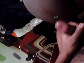 Watch how this African Kenyan babe near a big arse cheats on her man in the bedroom