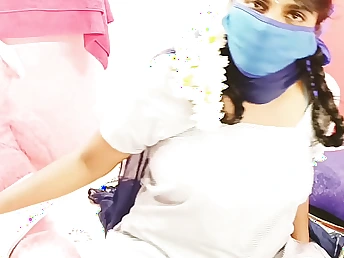 Scorching Indian student gets her very first taste of stiff banging and messy fucky-fucky tete-