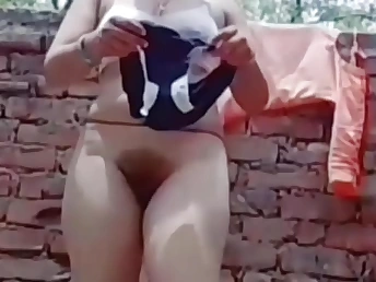 Observe Indian Village Girl Old-school vids on Videos with regard to sizzling doll